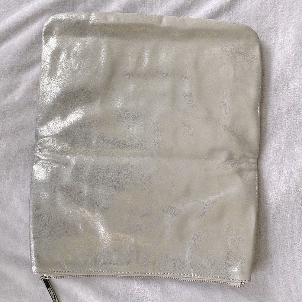 BCBGeneration Clutch​​ - Picture 3 of 4